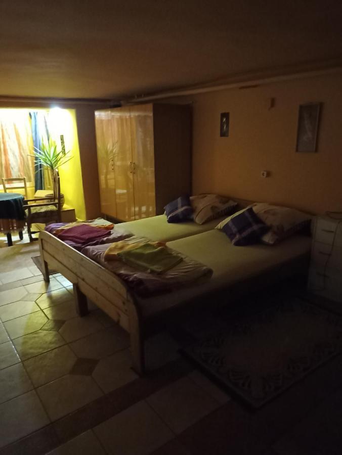 Tóth Apartman Telkibánya Exterior foto